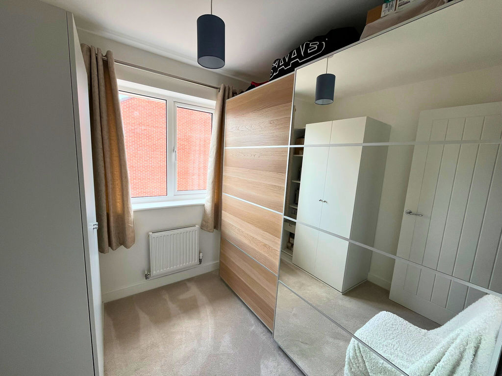 8 Bullrush Close